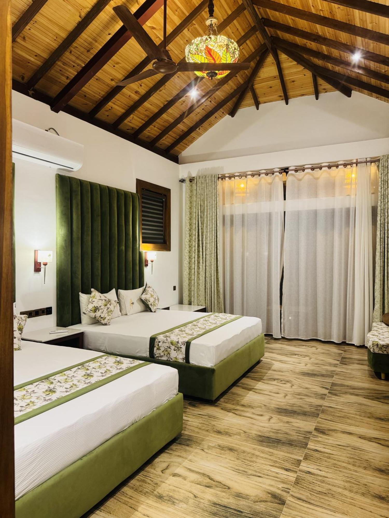 Gatetrees Resort Jaffna Exterior photo